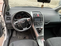 2012 toyota auris personenauto - afbeelding 2 van  31