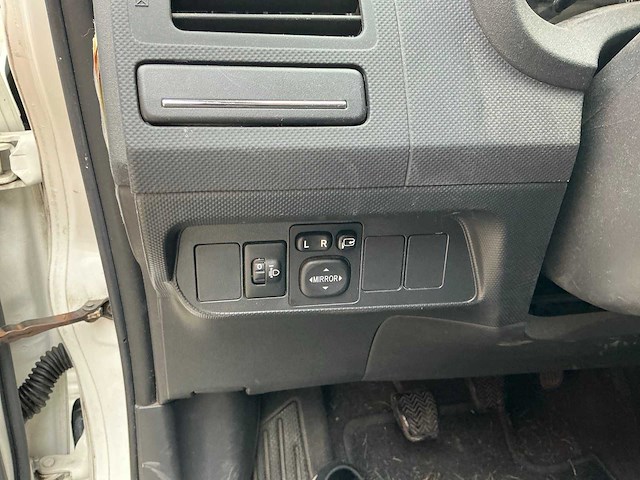 2012 toyota auris personenauto - afbeelding 7 van  31