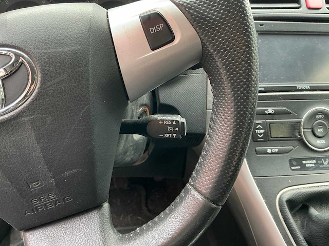 2012 toyota auris personenauto - afbeelding 10 van  31