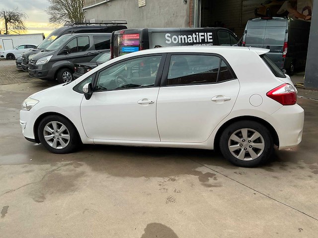 2012 toyota auris personenauto - afbeelding 12 van  31