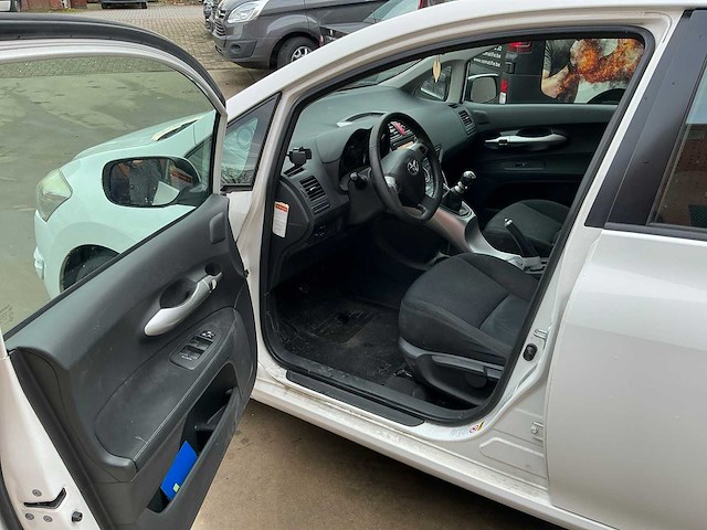 2012 toyota auris personenauto - afbeelding 31 van  31