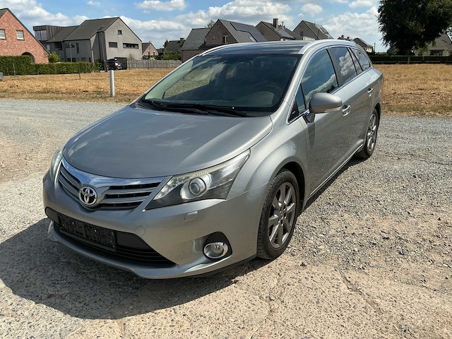 2012 toyota avensis t27 - afbeelding 1 van  40
