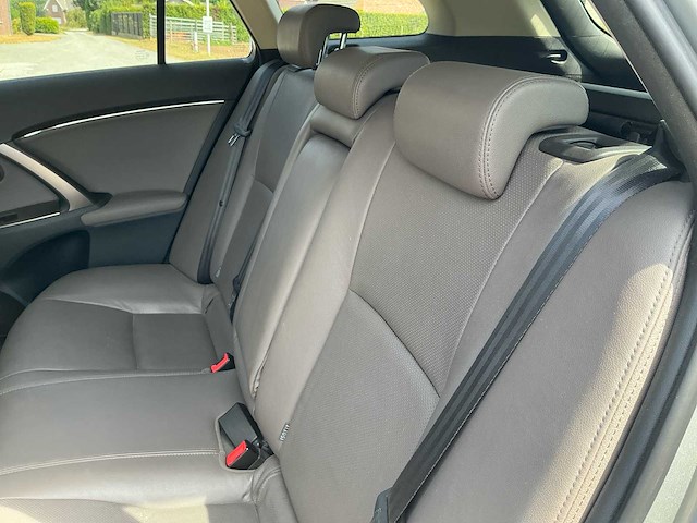 2012 toyota avensis t27 - afbeelding 22 van  40