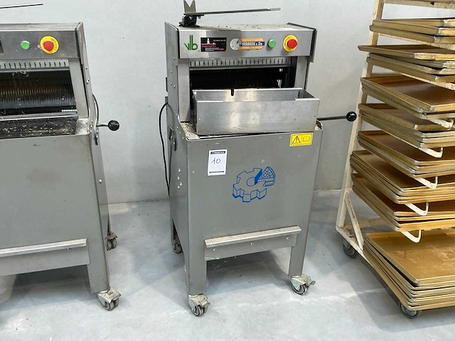 2012 vanlierde valbo rvs broodsnijmachine - afbeelding 2 van  4
