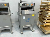 2012 vanlierde valbo rvs broodsnijmachine - afbeelding 2 van  4