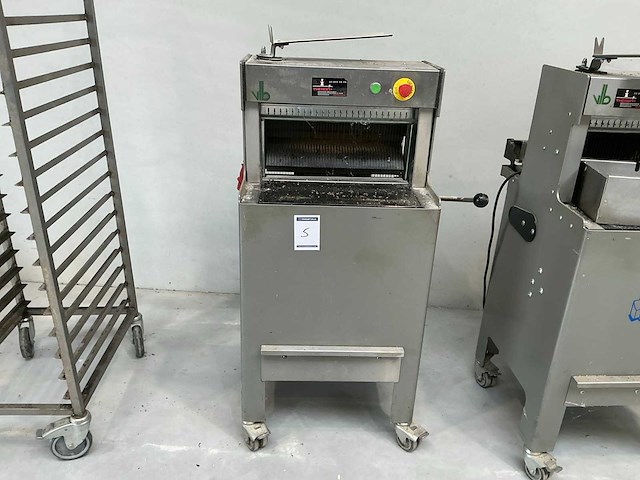 2012 vanlierde valbo rvs broodsnijmachine - afbeelding 2 van  5