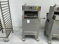 2012 vanlierde valbo rvs broodsnijmachine - afbeelding 2 van  5