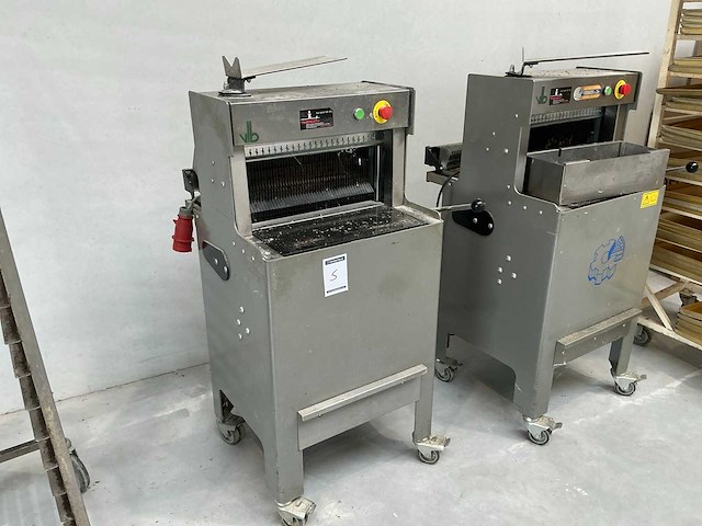 2012 vanlierde valbo rvs broodsnijmachine - afbeelding 3 van  5