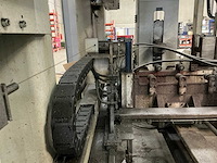 2012 vernet behringer hdx 918 cnc-boormachine + aanvoer rollenbanen / veiligheidshekken + vernet behringer bandzaagmachine hbp410/923 - afbeelding 9 van  15