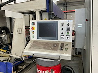 2012 vernet behringer hdx 918 cnc-boormachine + aanvoer rollenbanen / veiligheidshekken + vernet behringer bandzaagmachine hbp410/923 - afbeelding 10 van  15