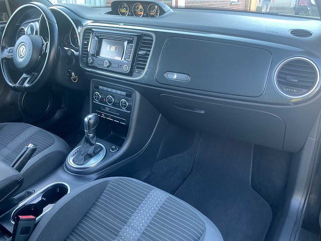 2012 volkswagen beetle 147 200pk - afbeelding 28 van  42