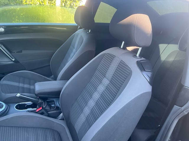 2012 volkswagen beetle 147 200pk - afbeelding 15 van  43