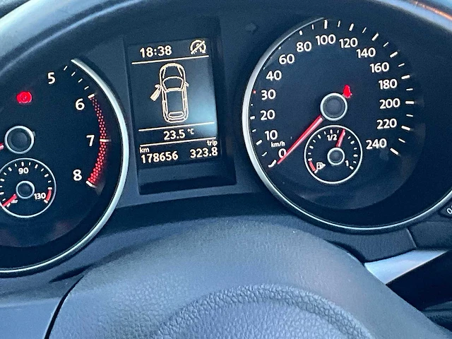 2012 volkswagen golf vi - cabriolet - afbeelding 24 van  39