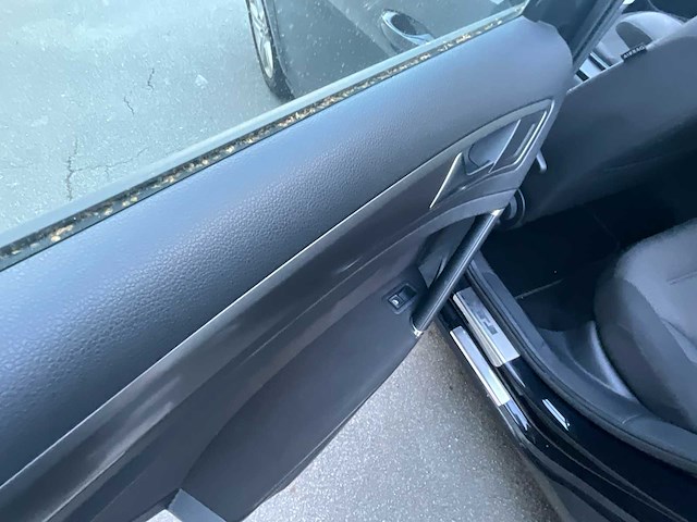 2012 volkswagen golf (vii) - personenauto - afbeelding 1 van  22