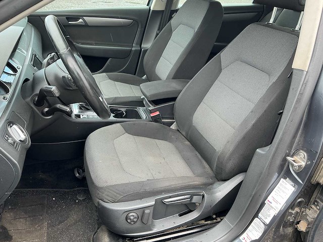 2012 volkswagen passat personenauto - afbeelding 6 van  28