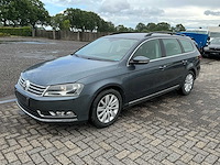 2012 volkswagen passat personenauto - afbeelding 1 van  28