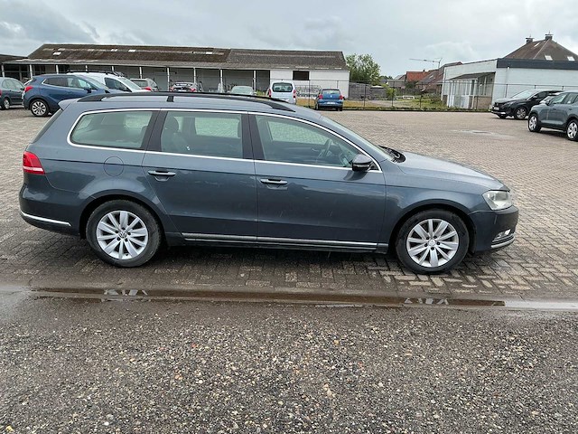 2012 volkswagen passat personenauto - afbeelding 23 van  28