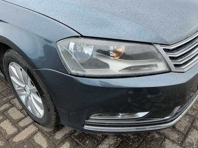 2012 volkswagen passat personenauto - afbeelding 2 van  28