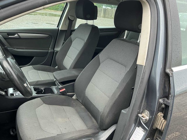 2012 volkswagen passat personenauto - afbeelding 5 van  28
