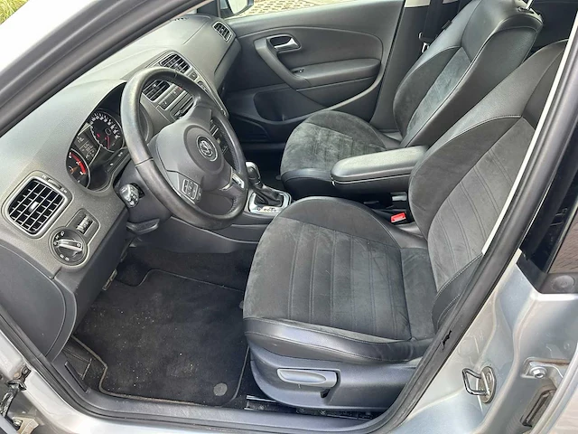 2012 volkswagen polo cross personenauto - afbeelding 15 van  15