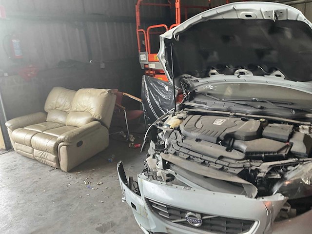 2012 volvo v40 - afbeelding 11 van  16