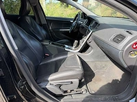 2012 volvo v60 d3 stationwagen - automaat - cruise control - schuifdak - afbeelding 17 van  36