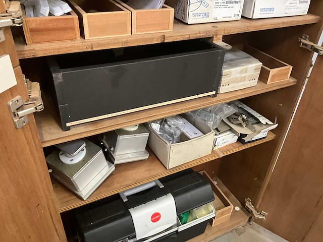 2012 weeke venture 220m verticale cnc -bewerkingscentra - afbeelding 13 van  20