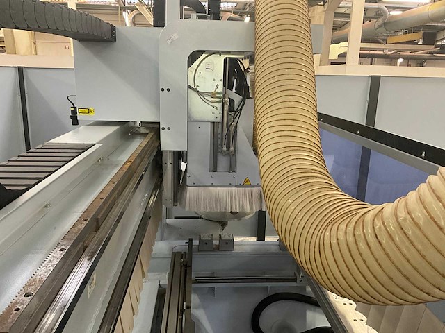 2012 weeke venture 220m verticale cnc -bewerkingscentra - afbeelding 18 van  20