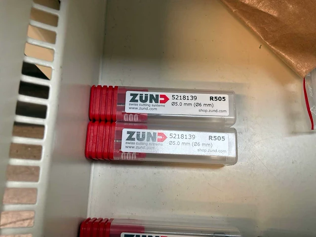2012 zund cutter g3 snijplotter - afbeelding 5 van  25