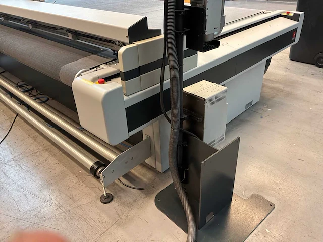 2012 zund cutter g3 snijplotter - afbeelding 20 van  25