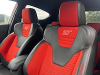 2013 - ford - fiesta - st - car - afbeelding 12 van  13