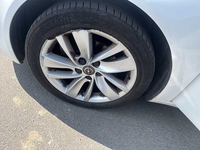 2013 - opel insignia sports tourer sw - personenauto - afbeelding 32 van  32