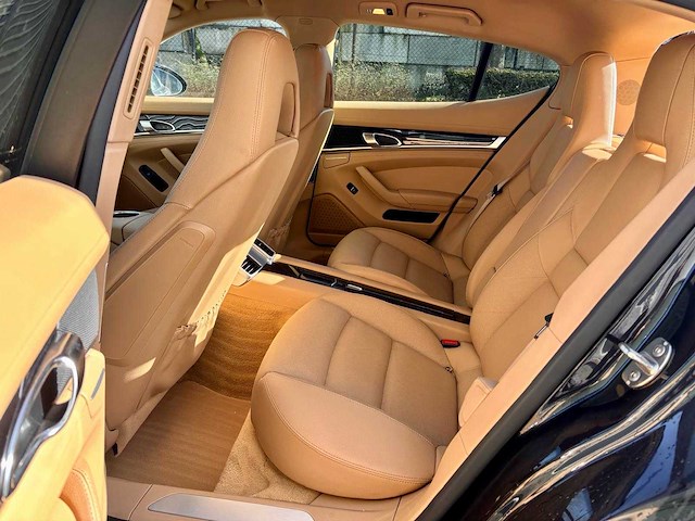 2013 - porsche - panamera 4 - 3.6 benzine - afbeelding 17 van  53
