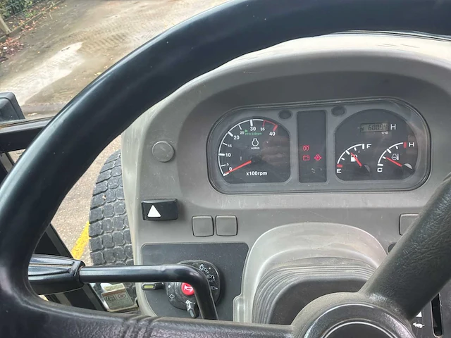 2013 - tym - t503 - 4-wheel drive tractor - afbeelding 5 van  13