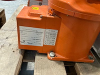 2013 abb irb120 industriële robot (2x) - afbeelding 5 van  8