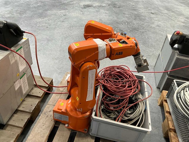 2013 abb irb120 industriële robot (2x) - afbeelding 4 van  8