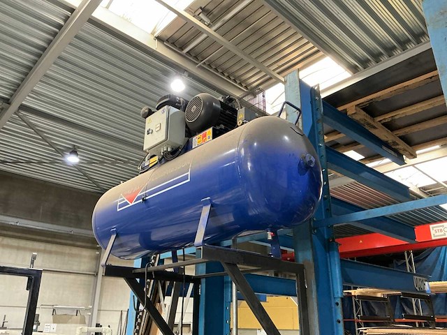 2013 airpress luchtcompressor - afbeelding 1 van  1