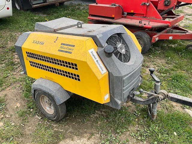 2013 atlas copco xas27 schroefcompressor - afbeelding 4 van  10