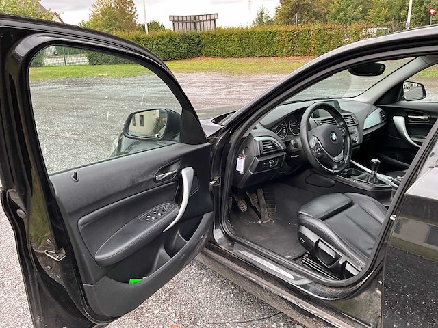 2013 bmw 118d personenauto - afbeelding 3 van  31