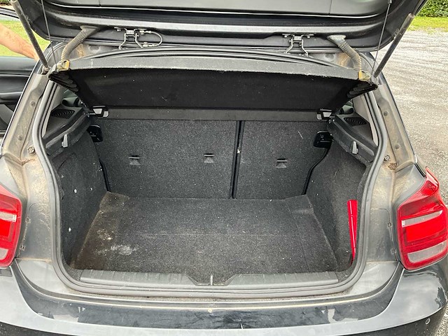 2013 bmw 118d personenauto - afbeelding 18 van  31