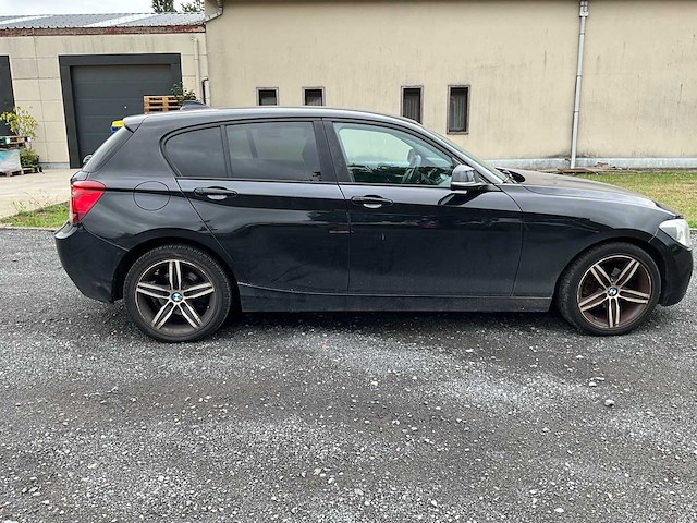 2013 bmw 118d personenauto - afbeelding 29 van  31