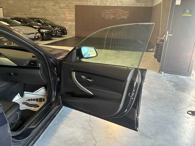 2013 bmw 318d auto 2.0 diesel – 143 pk – 181.074 km - afbeelding 27 van  53