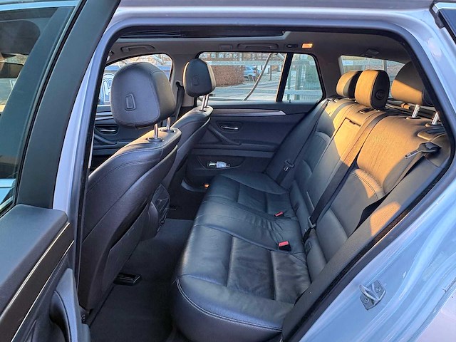 2013 bmw 520d personenauto - afbeelding 15 van  44
