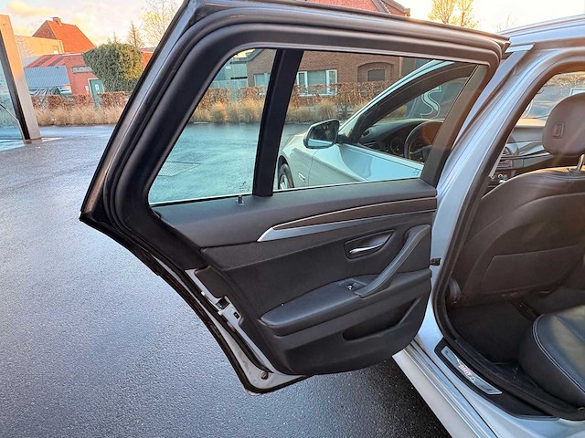 2013 bmw 520d personenauto - afbeelding 19 van  44