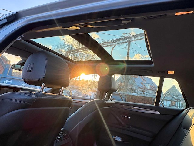 2013 bmw 520d personenauto - afbeelding 32 van  44