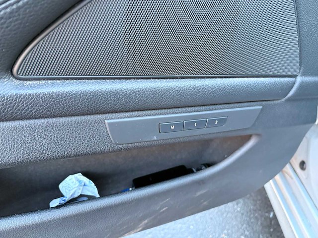 2013 bmw 520d stationwagen - afbeelding 28 van  44