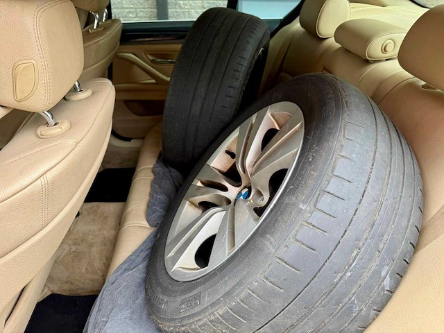 2013 bmw 525d - afbeelding 16 van  24