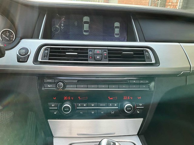 2013 bmw 750ld xdrive personenauto - afbeelding 22 van  53