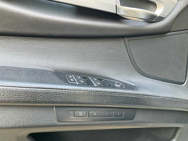 2013 bmw 750ld xdrive personenauto - afbeelding 24 van  53