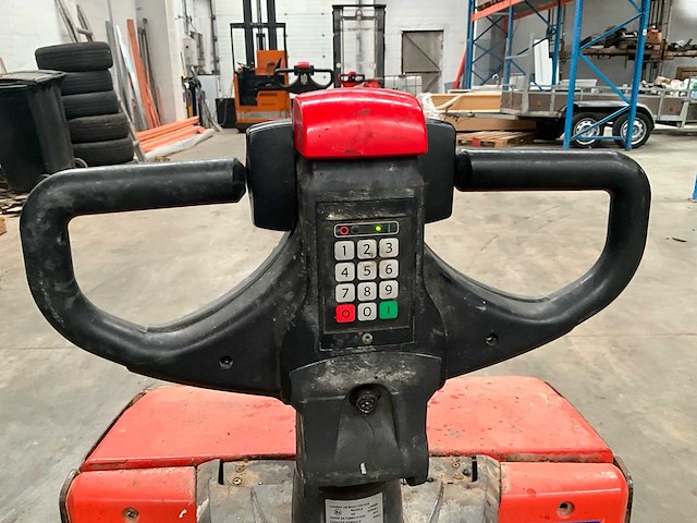 2013 bt lwe200 vorkheftruck - afbeelding 5 van  14